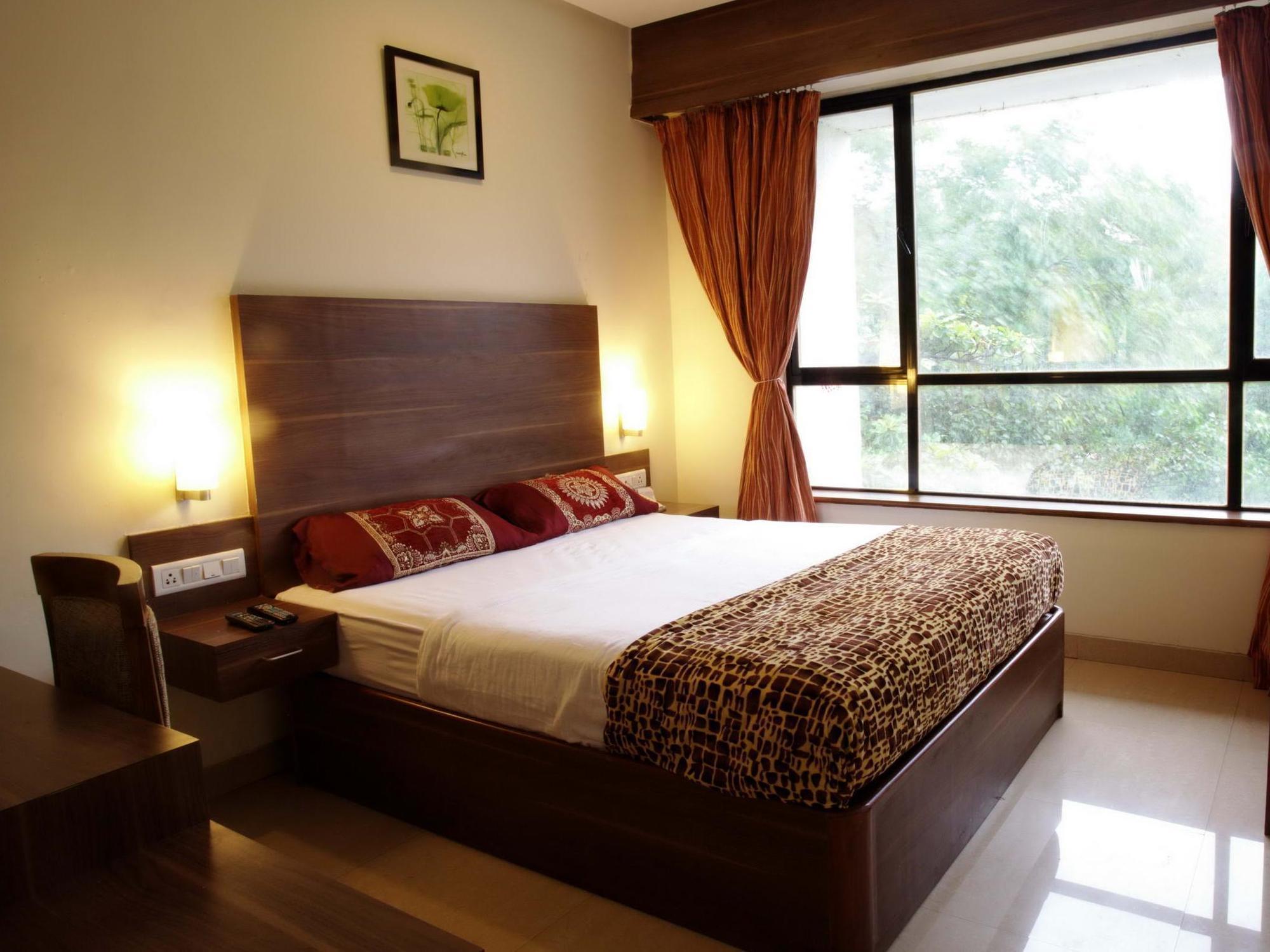 The Caliph Hotel, Mumbai Near Powai Lake Exterior foto