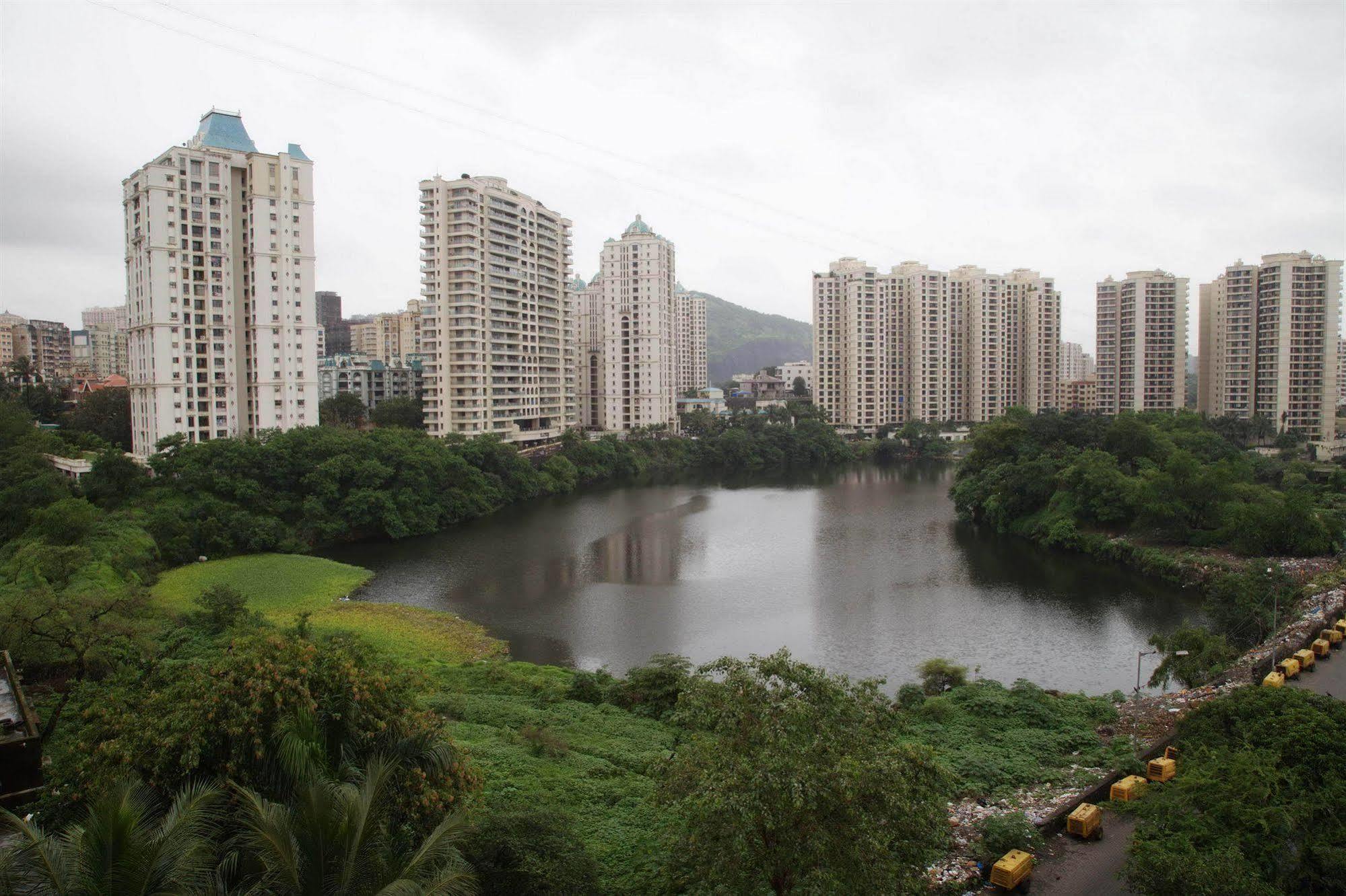 The Caliph Hotel, Mumbai Near Powai Lake Exterior foto